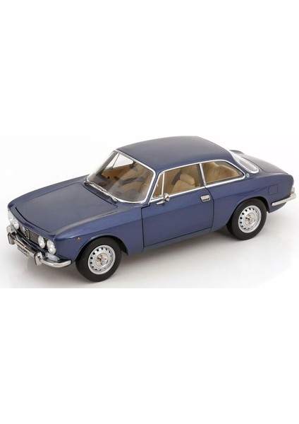 1:18 Norev 1973 Alfa Romeo 2000 Gtv