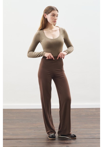 Düğüm Tasarımlı Pantolonlu Takım Kahverengi