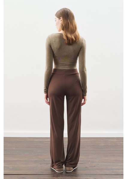 Düğüm Tasarımlı Pantolonlu Takım Kahverengi