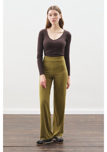 Düğüm Tasarımlı Pantolonlu Takım Yeşil fırsatları