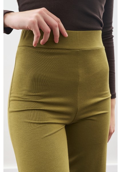 Düğüm Tasarımlı Pantolonlu Takım Yeşil