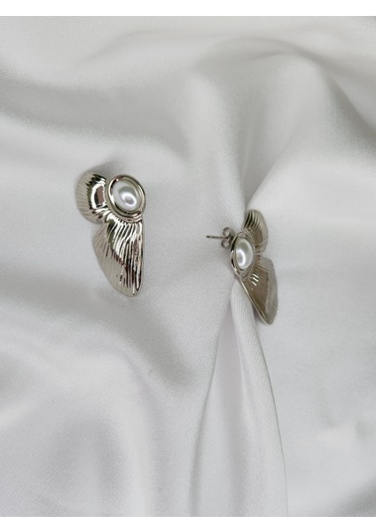 - Kanat Motifli Çelik Küpe modelleri