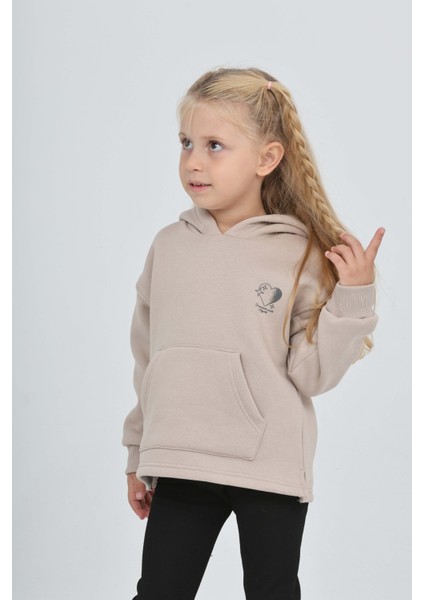 Kız Çocuk Kalp Baskılı Sweatshırt fırsatları