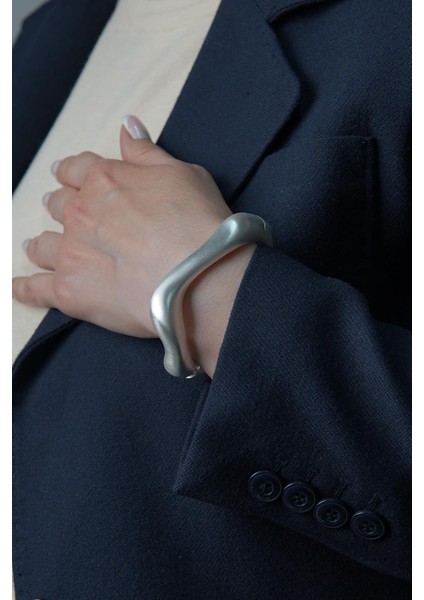 Gümüş Renk Kadın Kelepçe Bileklik FRJ12442-3442-A fiyatları