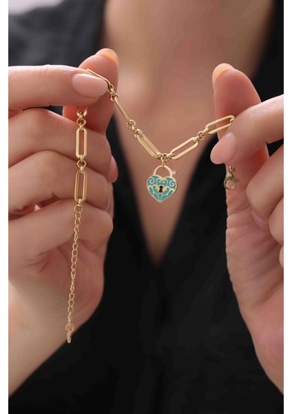 Kalpli Kilit Tasarım Gold Kaplama Çelik Kadın Bileklik fiyatları