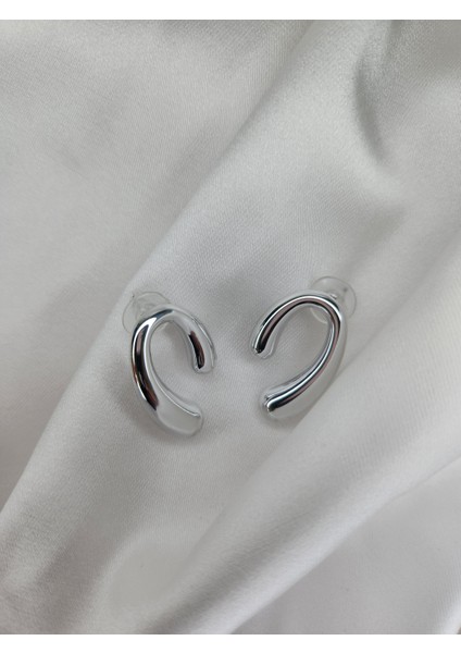 - Oval Çelik Küpe fırsatları