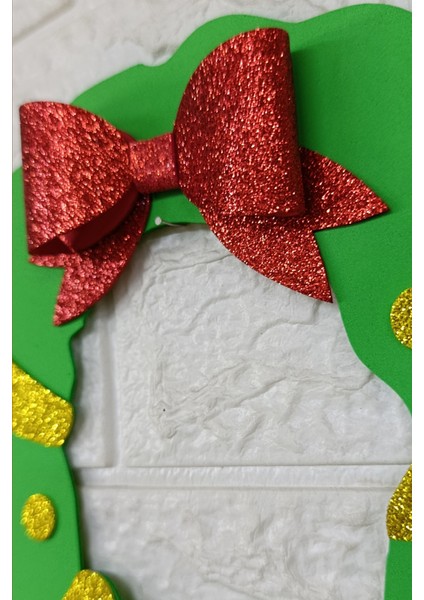 Noel Baba’nın Şans Çelengi, Kurdeleli Çelenk Desenli Yılbaşı Kapı Süsü fırsatları