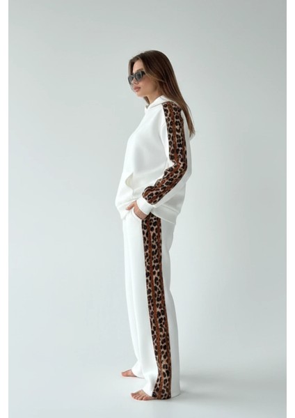 Leopar Detaylı Oversize Eşofman Takımı fırsatları