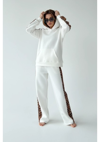 Leopar Detaylı Oversize Eşofman Takımı indirimleri