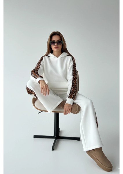 Leopar Detaylı Oversize Eşofman Takımı