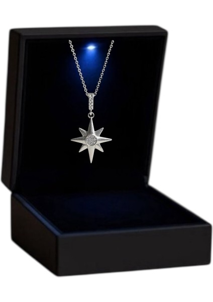 Işıklı Kutuda 925 Ayar Gümüş Kuzey Yıldızı Kolye Kadın