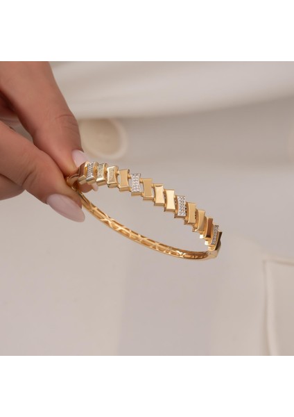 Taşlı Geometrik Model 14 Ayar Altın Kelepçe fiyatları