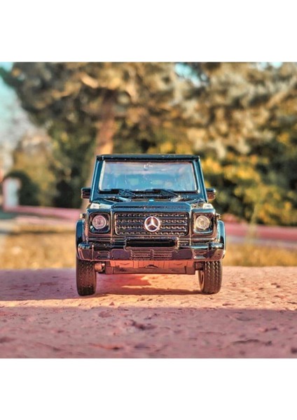 Mercedes G Class 1/36 Ölçek Çek Bırak Model Araba(Siyah)