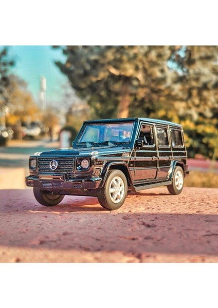 Mercedes G Class 1/36 Ölçek Çek Bırak Model Araba(Siyah)