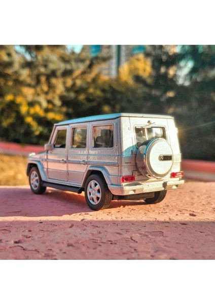 Benz G63 Koleksiyon Metal Araba 12CM Jip Gri GRIG63 fiyatları