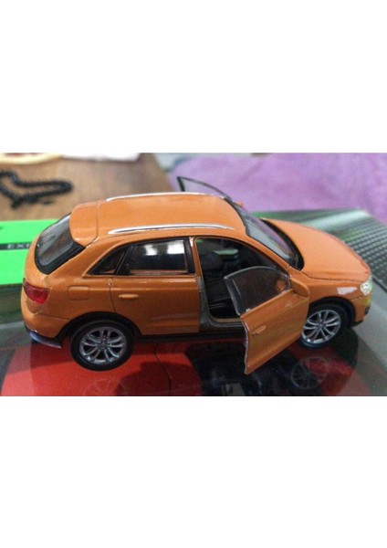Oyuncak Model Metal Araba 1/36 Çek Bırak Turuncu Audi Q3 Jeep modelleri