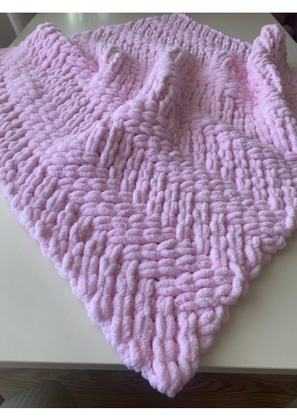 Puffy Açık Pembe Örgü Bebek Battaniyesi