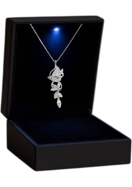 Işıklı Kutuda 925 Ayar Gümüş Sarmaşık Kolye Kadın Beyaz