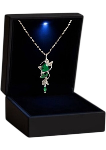 Işıklı Kutuda 925 Ayar Gümüş Sarmaşık Kolye Kadın Yeşil