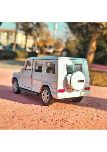 Benz G63 Koleksiyon Metal Araba 12CM Jip Beyaz fırsatları