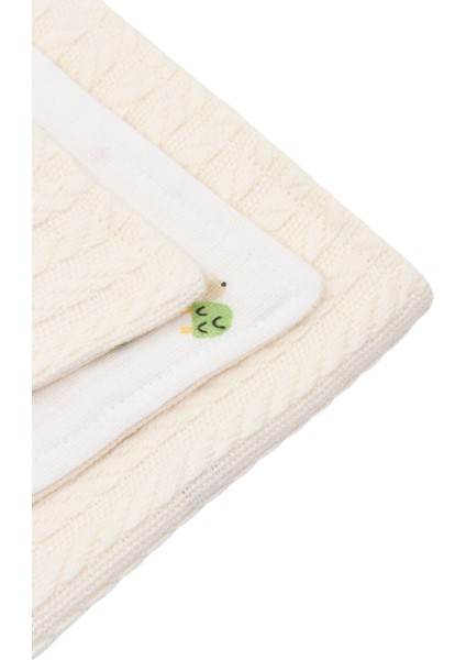 %100 Pamuk. Kalın Bebek Battaniyesi. Müslin Bebek Battaniyesi. ve Örgü Bebek Battaniyesi.