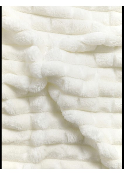 Battal Boy Battaniye Kalın Battaniye Modern Line-Merinos 220X240 2 Yastık Kılıflı modelleri