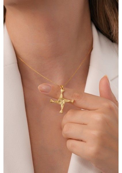 925 Ayar Gümüş 18K Altın Kaplama “Brigid Cross” El Yapımı Kolye