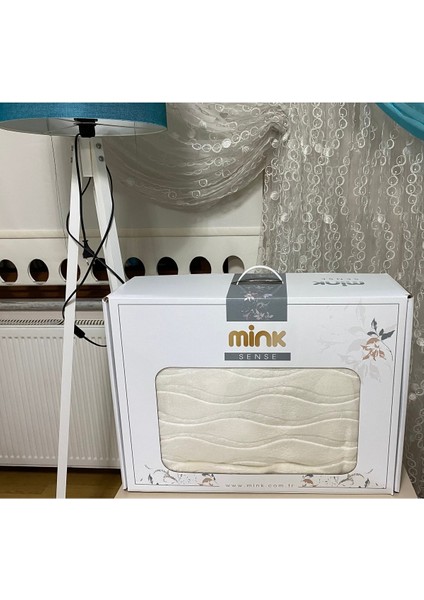 Kalın Emboss Battaniye Tek Kişilik 160X220 Krem