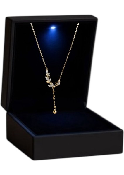 Işıklı Kutuda 925 Ayar Gümüş Sallantılı Başak Kolye Gold Kadın