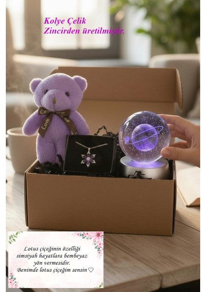 Ayıcık, Lotus Kamelya Çiçeği Kolye ve Satürn Temalı Işıklı Dolunay 3D LED Işıklı Cam Küre Hediye
