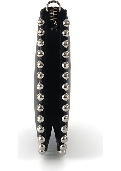 Gümüş Zımba Detaylı Zincirli Siyah Omuz Çantası fırsatları