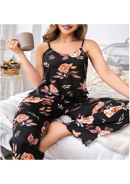 Büyük Beden Siyah Üstüne Çiçek Desenli Ince Askılı 2'li Pijama Takımı fiyatları
