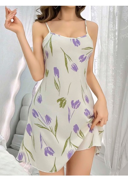 Kadın Beyaz Çiçekli Desenli Askılı Gecelik 5109