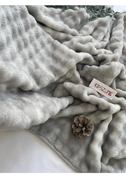 Peluş Bebek Battaniyesi Kabartmalı Kalın Kışlık Bebek Battaniyesi 100X120 cm modelleri