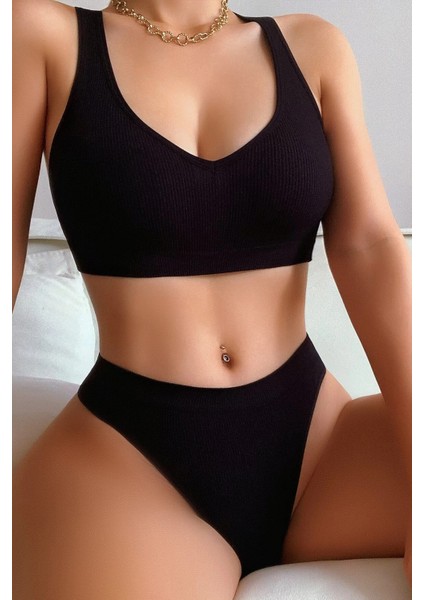 Kadın Siyah Desteksiz Seamless Tangalı Iç Çamaşır Takımı indirimleri
