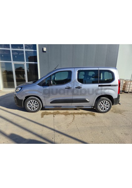 Toyota Proace (2019-2025) | Al-Kar V2 Modeli Yan Basamağı + Arka Koruma Bar (2mm Çok Sağlam) fiyatları