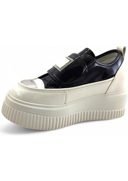 373 Cırtlı Günlük Bayan Spor Ayakkabı-Siyah.beyaz modelleri