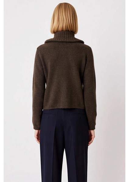 Kadın Sakal Iplik Fitilli Dokuma Fermuarlı Triko Hırka Uzun Kollu Devrik Yaka indirimleri