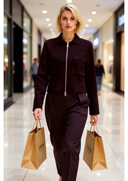 Kadın Modern Polo Yaka Fermuarlı Önü Cepli Uzun Kollu Rahat Kalıp Kısa Triko Ceket Günlük Şıklık modelleri