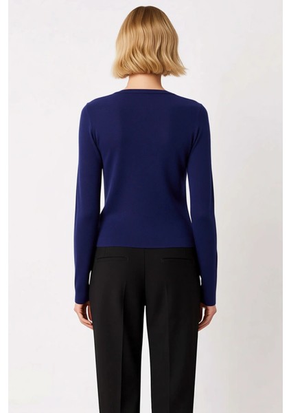 Kadın Düğmeli Bisiklet Yaka Uzun Kollu Ince Dokulu Yumuşak Regular Kesim Günlük Triko Hırka indirimleri