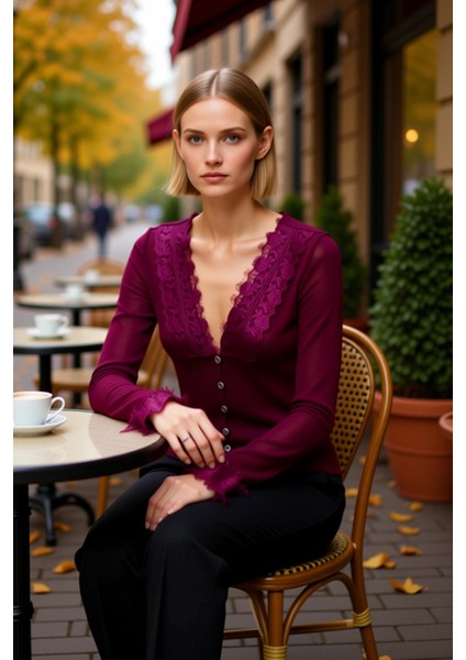 Kadın Dantel Işlemeli V Yaka Fitted Triko Hırka Uzun Kollu Zarif ve Modern Bir Dokunuş Şık fiyatları