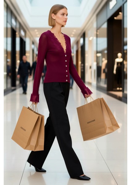 Kadın Dantel Işlemeli V Yaka Fitted Triko Hırka Uzun Kollu Zarif ve Modern Bir Dokunuş Şık modelleri