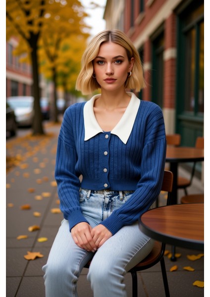 Kadın Bebe Yaka Detaylı Fitilli Triko Crop Hırka Düşük Omuzlu Uzun Kollu Rahat ve Şık Tasarım fiyatları