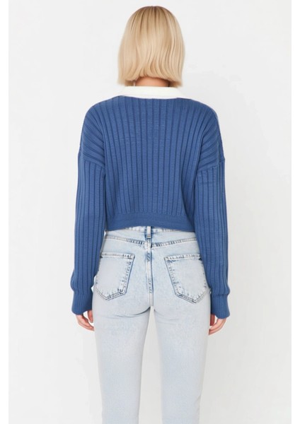 Kadın Bebe Yaka Detaylı Fitilli Triko Crop Hırka Düşük Omuzlu Uzun Kollu Rahat ve Şık Tasarım indirimleri