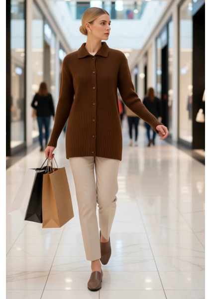 Kadın Regular Kalıp Düğmeli Gömlek Yaka Uzun Kollu Fitilli Triko Hırka Günlük Şıklık ve Konfor modelleri