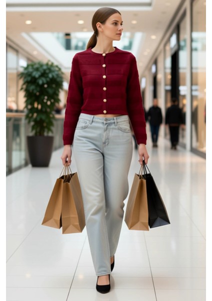 Kadın Dokulu Bisiklet Yaka Crop Triko Hırka Uzun Kollu Şık Düğmeli Rahat Kalıp Günlük Şıklık Sunar modelleri