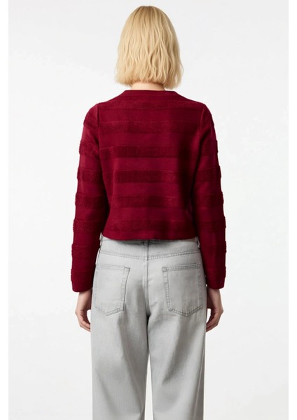 Kadın Dokulu Bisiklet Yaka Crop Triko Hırka Uzun Kollu Şık Düğmeli Rahat Kalıp Günlük Şıklık Sunar indirimleri