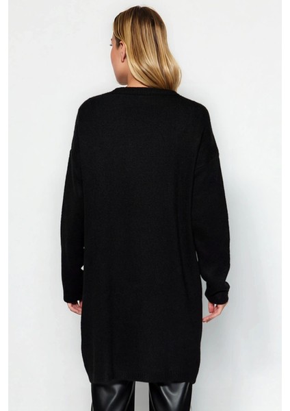 Kadın Uzun Oversize Düşük Kol V Yaka Cepli Yumuşak Dokulu Rahat Modern Tek Plaka Örgü Triko Hırka indirimleri