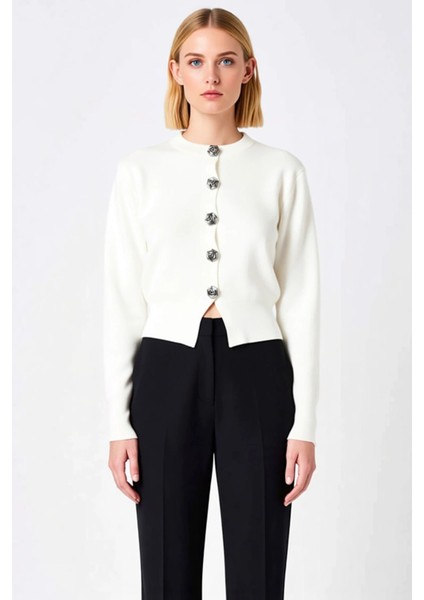 Kadın Regular Kalıp Gül Düğmeli Crop Triko Hırka Ceket Görünümlü Modern Şıklık Sunumu Spor fırsatları