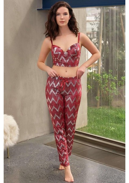 Arias Closet Kadife Balenli Destekli Dolgulu Parlak Baskılı Fermuar Detaylı Büstiyer ve Pantolon Pijama Takım